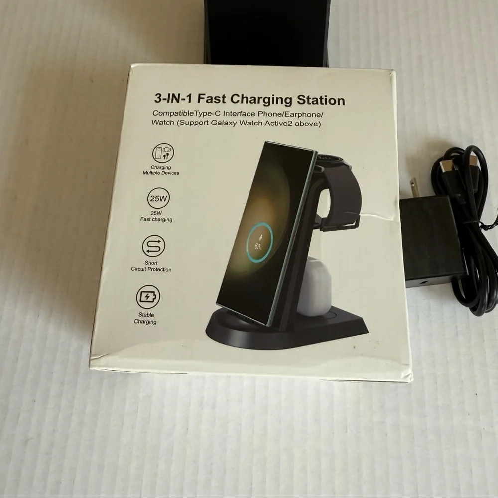 3 in 1 Fast Charging Station